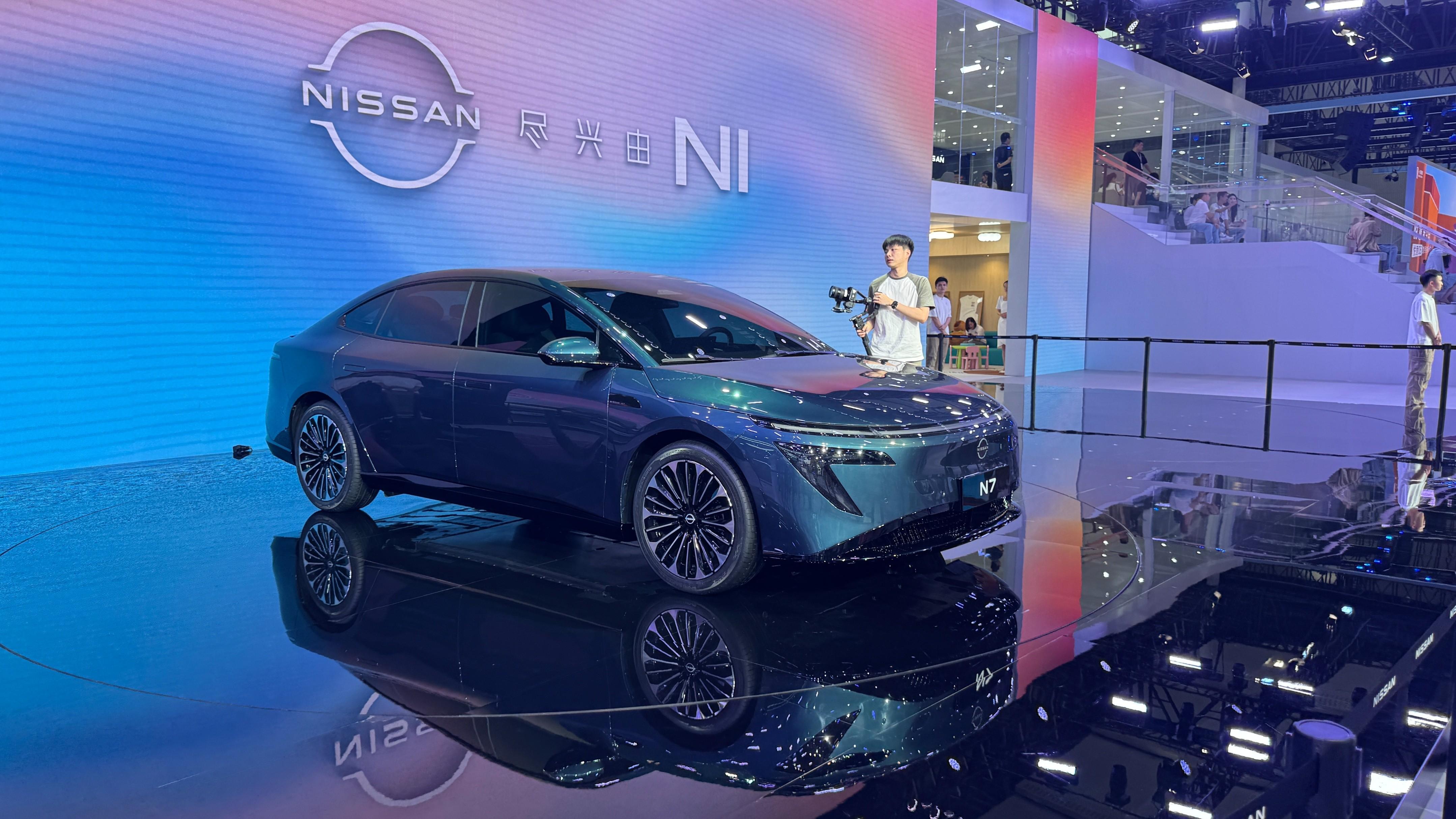 2025年內(nèi)上市！日產(chǎn)全新車型N7在廣州車展首發(fā)亮相